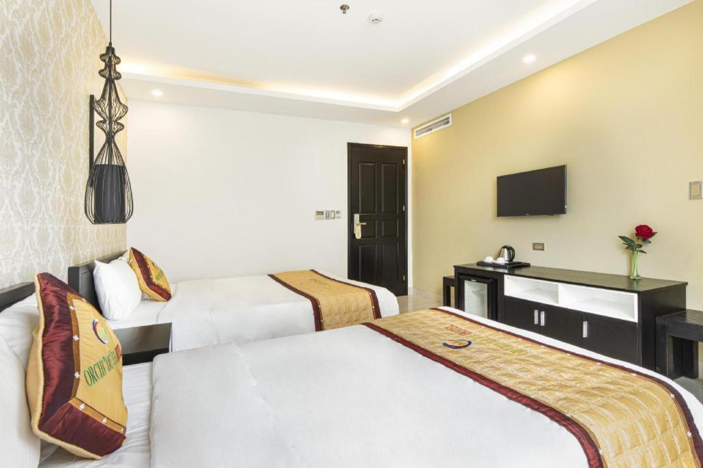 J&B Hotel & Apartment Da Nang Esterno foto