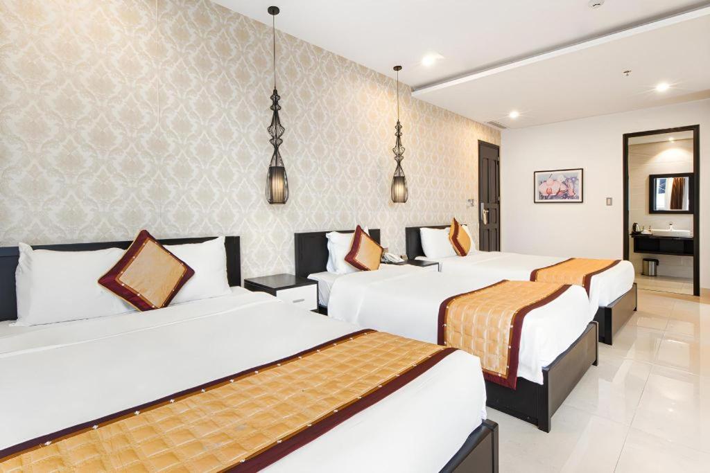 J&B Hotel & Apartment Da Nang Esterno foto