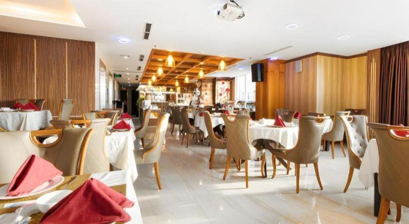 J&B Hotel & Apartment Da Nang Esterno foto